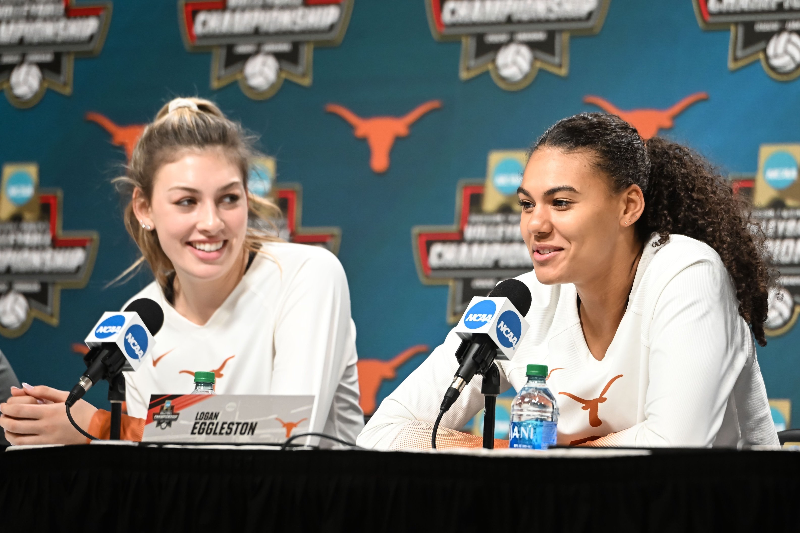 Tonight Will Texas Volleyball secure the National Championship title