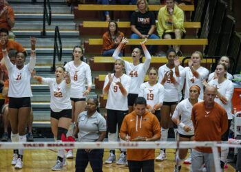 Texas Volleyball advances to No. 6 in AVCA Poll, on the road in Fort Worth tonight 