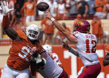 Iowa State OL Jarrod Hufford has harsh words for Texas players ahead of Saturday’s matchup in Ames