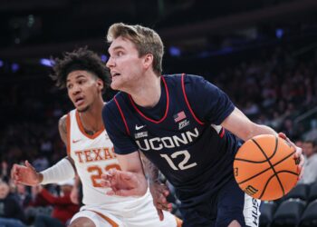 No. 5 UCONN defeats No. 15 Texas 81-71 in Empire Classic