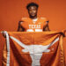 2025 out-of-state TE Emaree Winston pledges to Longhorns