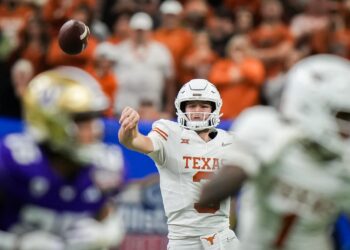 Texas checks in at No. 4 in Joel Klatt’s 2024 ‘Way Too Early College Football Top 10’