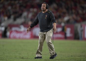 Arizona Defensive Coordinator Johnny Nansen joins Texas staff as co-Defensive Coordinator/Linebackers Coach