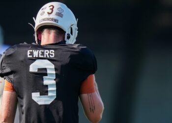 2024 CFP Contenders? Texas Longhorns Face Critical “What Ifs”