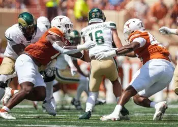 EDGE Justice Finkley to enter Transfer Portal