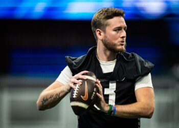 Predictions for the Chick-Fil-A Peach Bowl:  No. 5 Texas versus No. 4 Arizona State