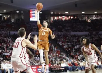 Lovell’s Thoughts Following the Longhorns 77-73 win over Oklahoma