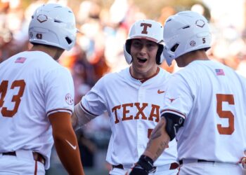 Preview: No. 19 Texas Baseball opens season at Shriner’s College Showdown