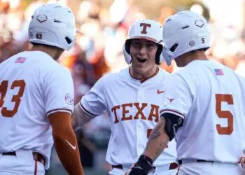 Preview: No. 19 Texas Baseball opens season at Shriner’s College Showdown