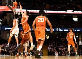 Longhorns drop second straight, lose to Vanderbilt 86-78