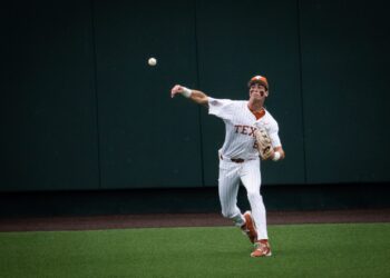 Tuesday Delight: No. 1 Longhorns topple Prairie View A&M 11-2
