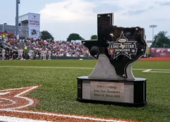 Goodbye Aggies: Longhorns clinch 2024-2025 Cotton Holdings Lone Star Showdown Trophy