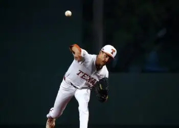 Preview:  No. 1 Texas Baseball travels to Fayetteville for three game series against No 11 Arkansas