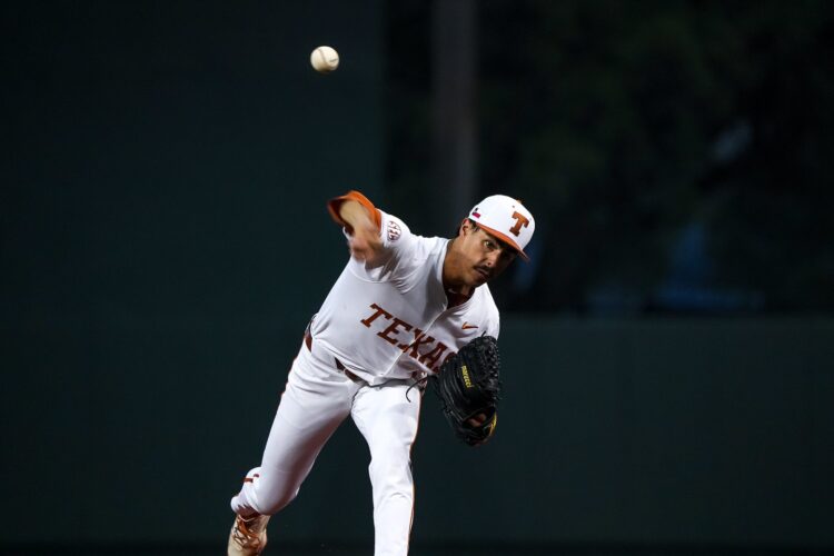Preview: No. 1 Texas Baseball travels to Fayetteville for three game series against No 11 Arkansas