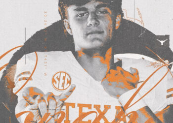Kicker Jake Collett pledges to Texas