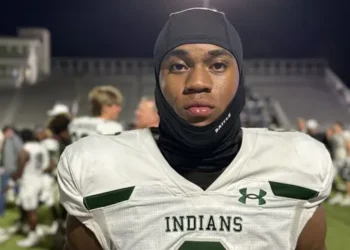 Explosive Waxahachie WR Kohen Brown commits to Texas