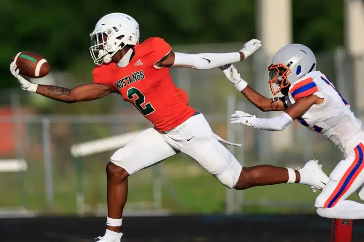 Top 5 Freshmen to Watch: Texas’ 2025 Recruiting Class Making Immediate Impacts