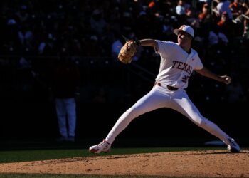Texas Baseball’s Dylan Volantis named D1Baseball All-American