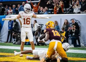 Texas Duo Named to Jim Thorpe Award Watch List as Longhorn DB Legacy Marches On
