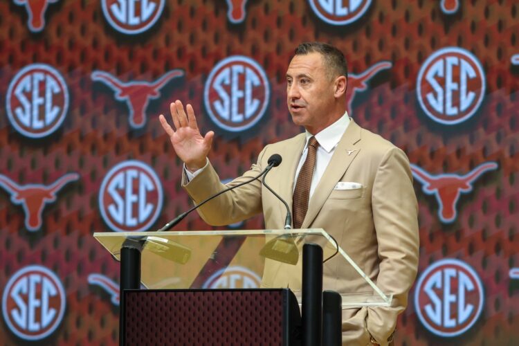 Preseason Media Poll: Longhorns picked to win SEC