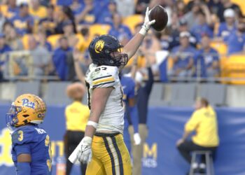 Jack Endries Named to Mackey Award Watch List, Continues Longhorn Tight End Legacy