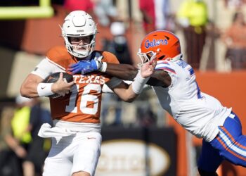 Arch Manning Lands on Davey O’Brien Watch List, Joins Elite Company in Texas Football History