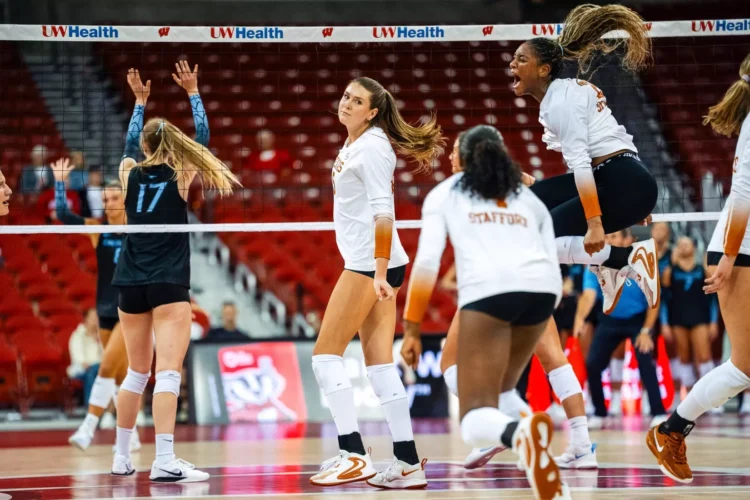 First Top-Ten match of the 2025 Season for No. 5 Texas Volleyball