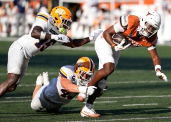 Game Preview: Sam Houston State vs. No.8 Texas