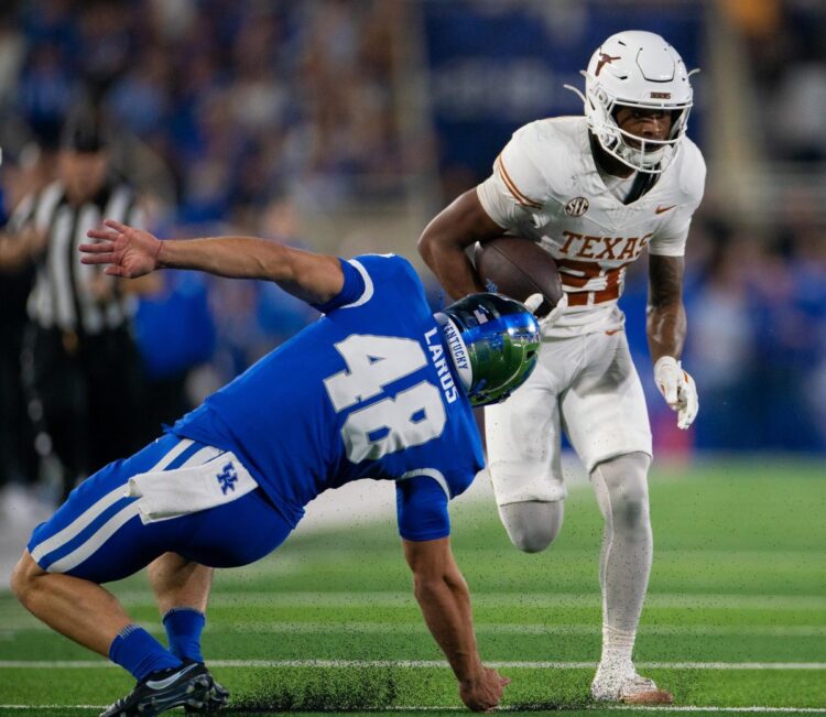 Ryan Niblett Giving Texas Major Returns