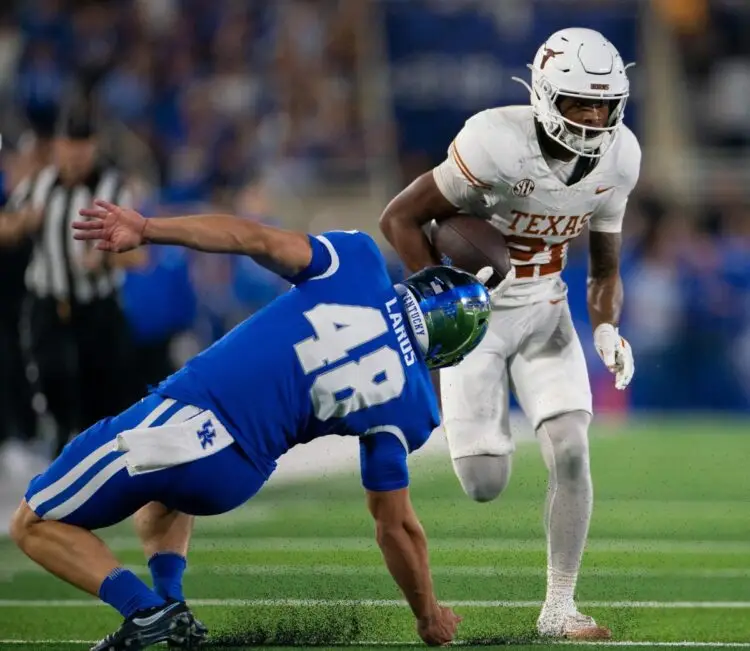 Ryan Niblett Giving Texas Major Returns