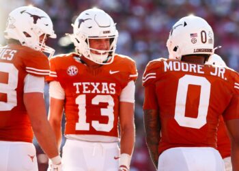 VIDEO: X-Factors to watch in Texas’ game against Kentucky