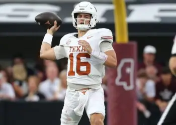 VIDEO: X-Factors to watch in Texas’ game against Vanderbilt