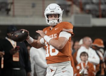 Live Notes from No. 3 Texas A&M vs No. 16 Texas