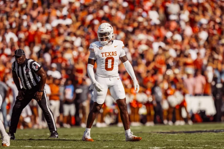 Texas Linebacker Anthony Hill Jr. Declares for the NFL Draft