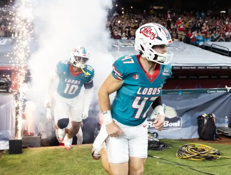 Former New Mexico Longsnapper Trey DuBuc commits to Texas