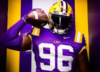 Former LSU DT Zion Williams commits to Texas