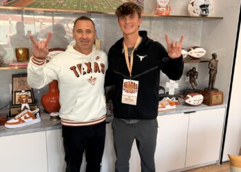 2027 QB Ty Knutson commits to Texas