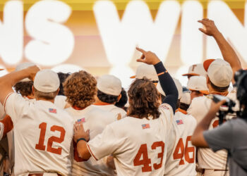 Brooms Out in Austin: No. 2 Texas Sweeps No. 8 Oklahoma in a Red River Statement