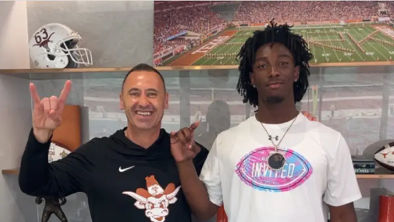 Four-Star EDGE Derwin Fields Commits to Texas Longhorns