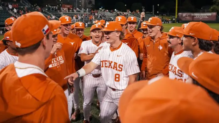 No. 2 Texas Baseball Rolls to 16-4 Run-Rule Victory Over Incarnate Word