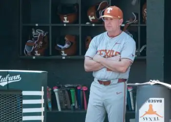 Showdown in Austin: No. 4 Texas Baseball Hosts No. 10 Mississippi State