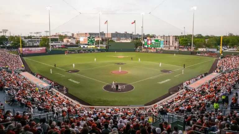 Series Preview: No.4 Texas vs Vanderbilt