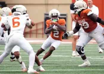 Texas Goes Hollywood: Smothers Ready for the Spotlight Against Ohio State