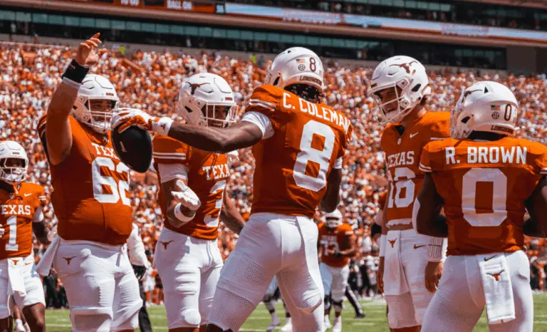 Transfers shine in No. 5 Texas’ 59-7 season-opening romp over Texas State