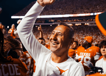 3 Key Storylines Entering No. 1 Texas vs. UTSA
