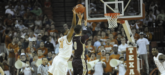 Longhorns defeat Bobcats 59-27