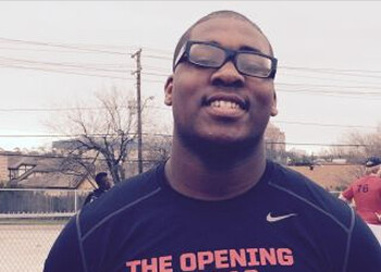 OL recruit picks Texas