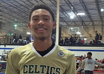 James Banks commits to the Longhorns