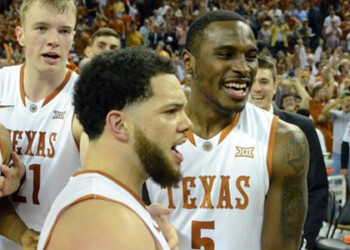Longhorns beat Tarheels 84-82 on Javan Felix Buzzer-beater
