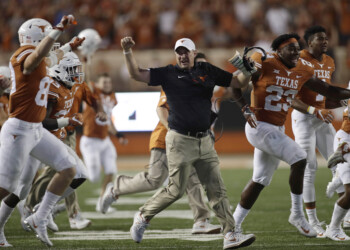 No More Wizardry: Texas 40 – Kansas State 34